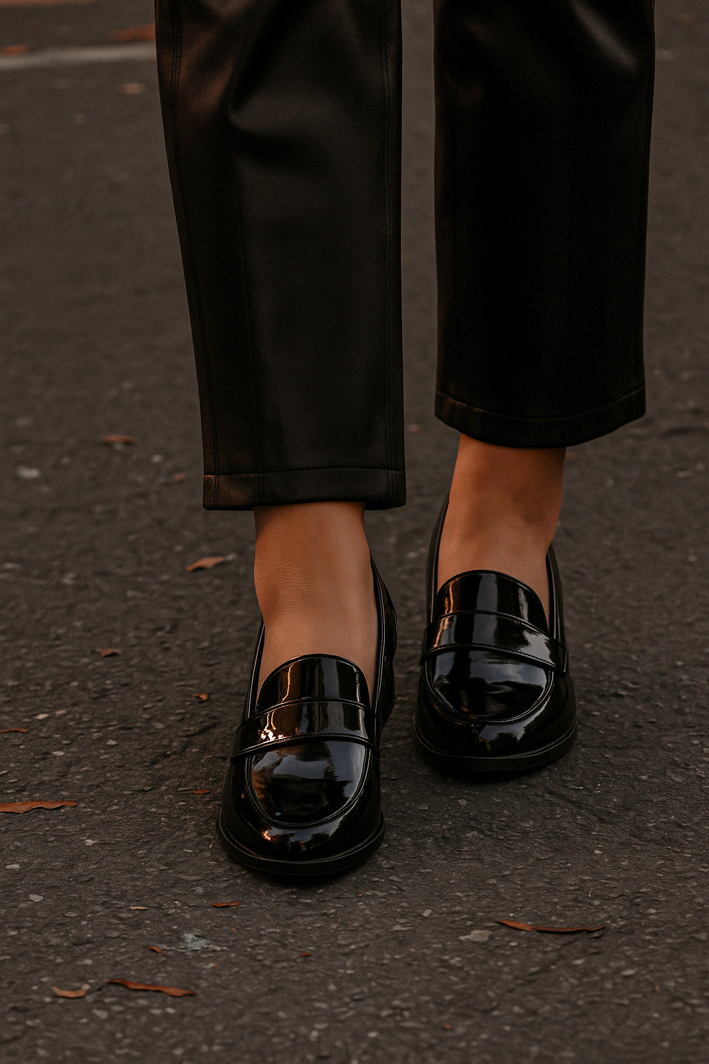 Mocassin Cuir Verni Femme - Mocassins