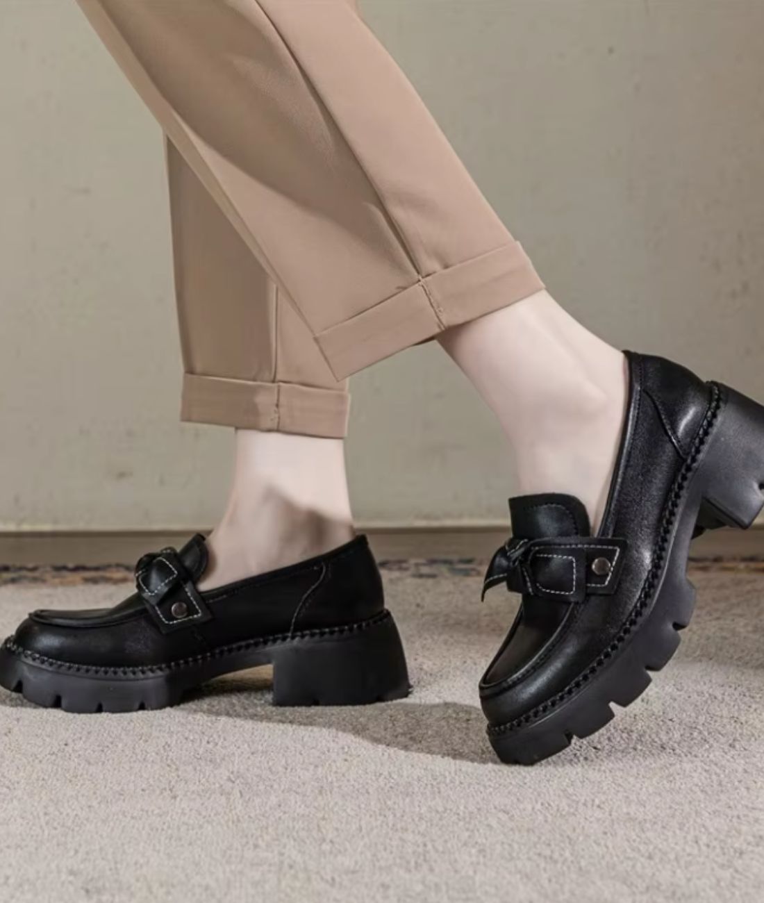 Mocassin à Plateforme en Cuir Noir Profond – Femme