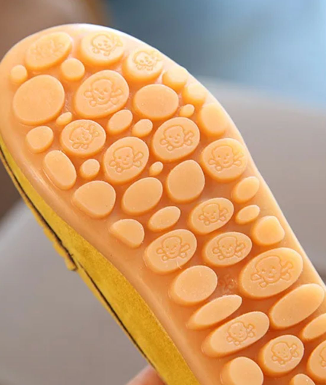 Mocassin en Daim Jaune Foncé – Bébé