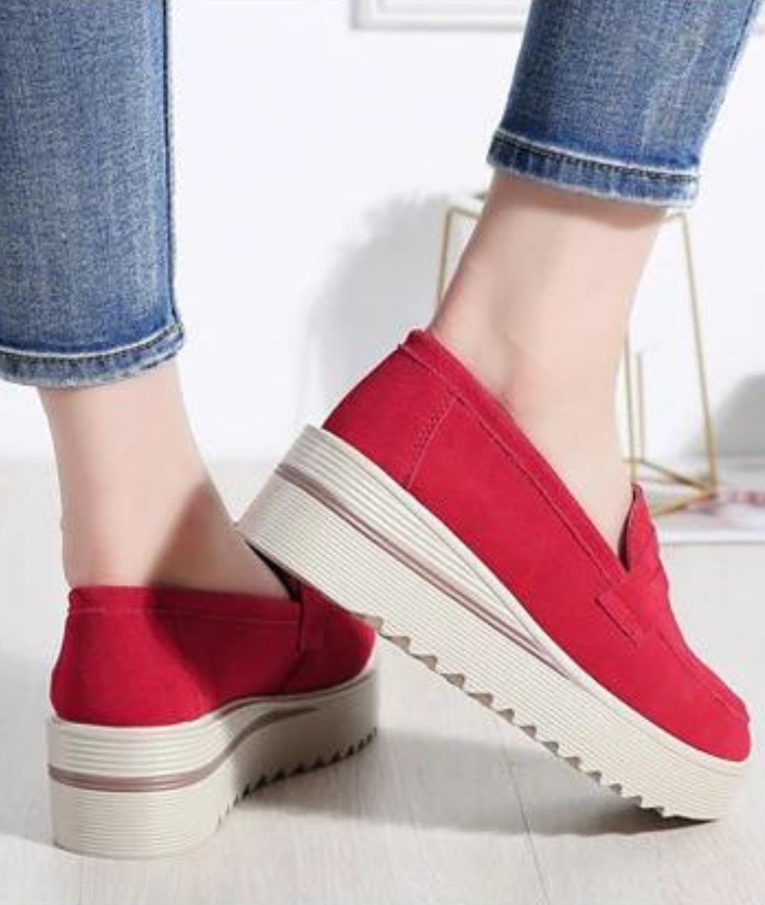 Mocassin à Plateforme en Daim Rouge Vermeil – Femme