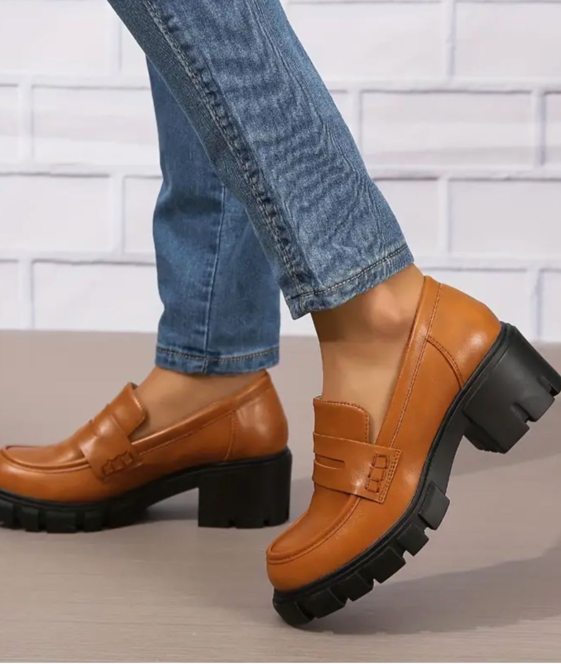 Mocassins à Plateforme en Cuir Cognac – Femme