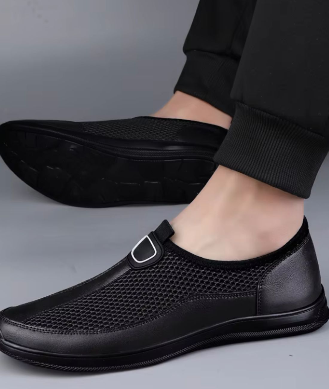 Mocassin Souple en Mesh Noir Profond – Homme
