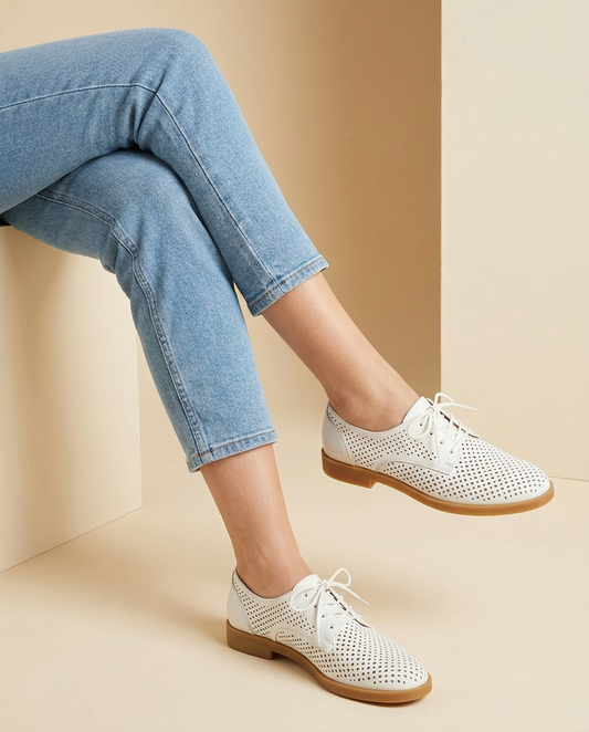 Mocassins Capri - Effet cuir Perforé Blanc | La Fraîcheur Pieds Nus de l'Été