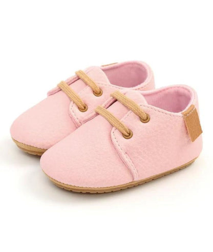 Mocassin avec Nœud en Cuir Rose Écarlate – Bébé Fille
