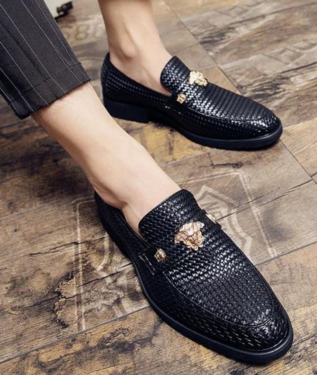 Mocassin à Bout Pointu en Effet vernis Noir – Homme