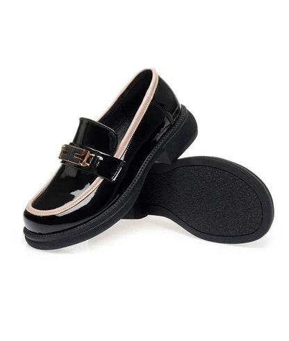 Mocassin à Bout Rond en Effet vernis Noir Profond – Femme