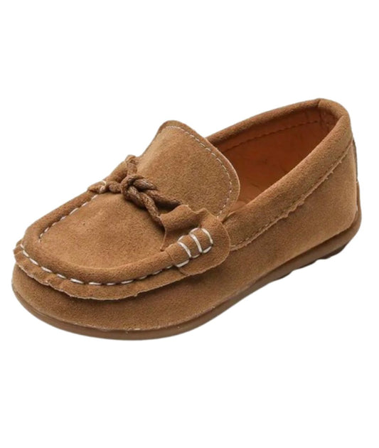Mocassins En Suédine Avec Un Nœud Marron Pour Garçons