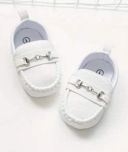 Mocassin en Cuir Grainé Blanc Pur – Bébé