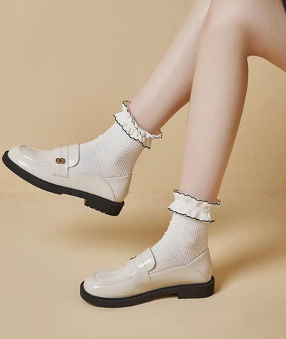 Mocassins Pour Femmes Aux Discrets Motifs Floraux