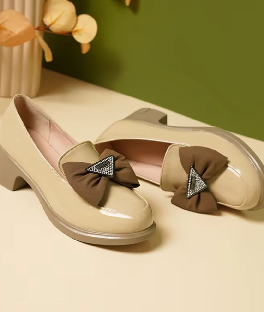 Mocassins À Noeud Papillon Et Semelle Épaisse