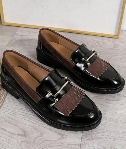 Mocassin à Franges en Effet vernis Noir Profond – Femme