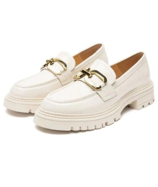 Mocassin à Plateforme en Cuir Verni Noir Profond – Femme