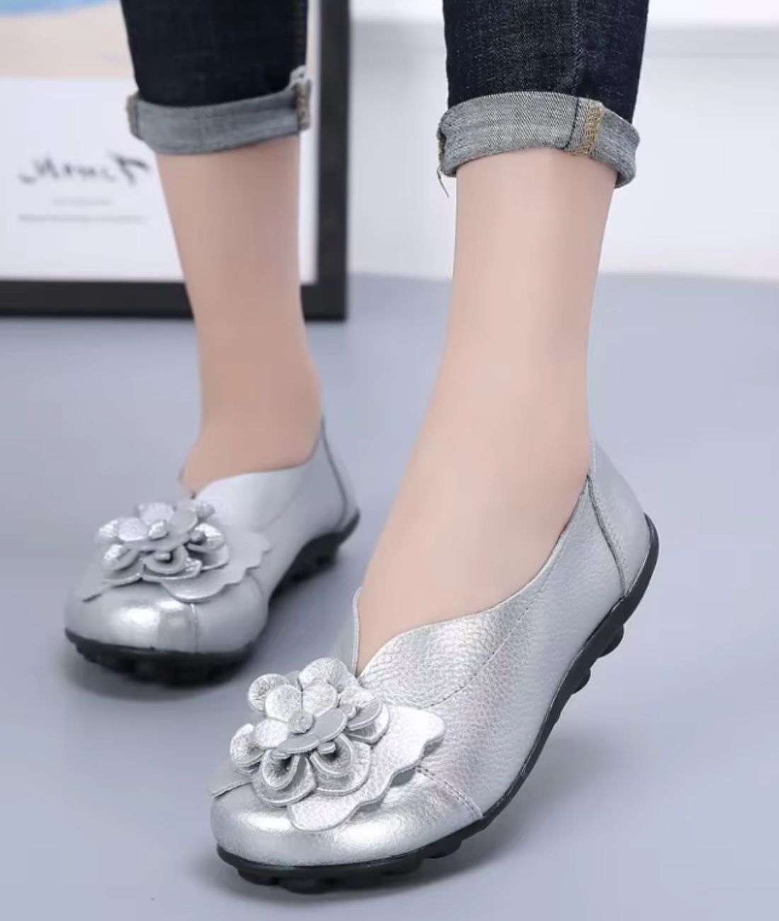 Mocassin Souple en Cuir Gris Argenté – Femme