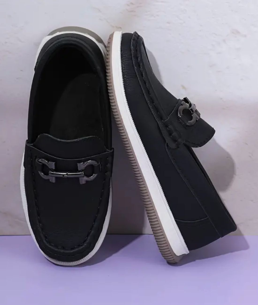 Mocassin Souple à Enfiler en Cuir Noir Profond – Garçon