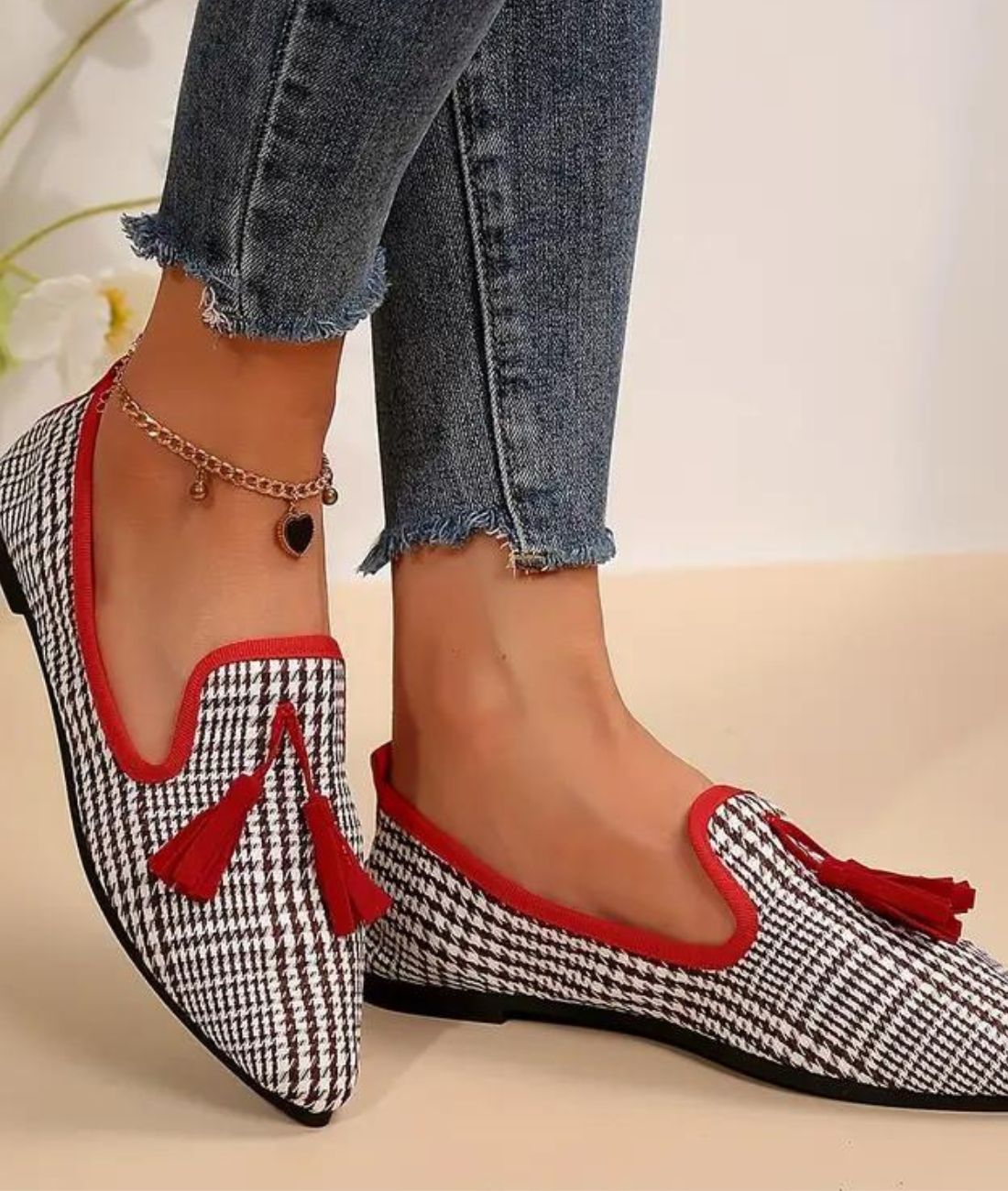 Mocassin à Glands en Effet vernis Rouge Carmin – Femme