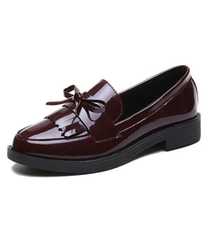 Mocassins À Talons Carrés Avec Frange Dans Le Style Vintage