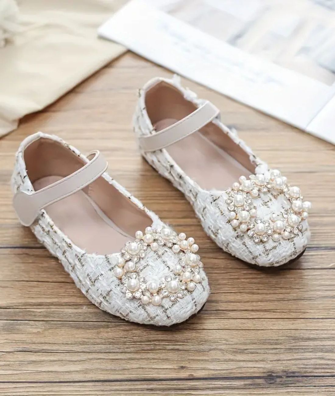 Mocassin à Carreaux en Cuir Blanc et Gris – Bébé