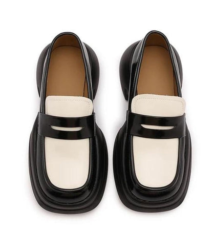 Mocassin Bicolore en Effet vernis Noir Profond et Beige – Femme