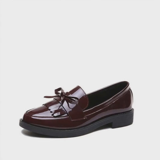 Mocassin à Lacets en Cuir Verni Bordeaux – Femme