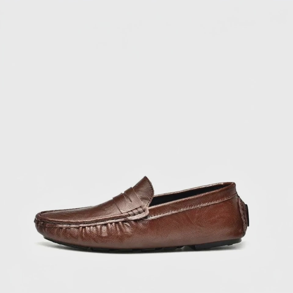 Mocassins en Cuir Souple Marron – Homme - video
